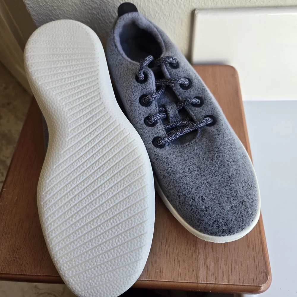 allbirds NEW Gray Wool Runners - Picture 3 of 5